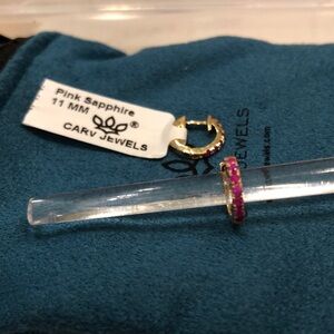 Brand new pink sapphire Huggies